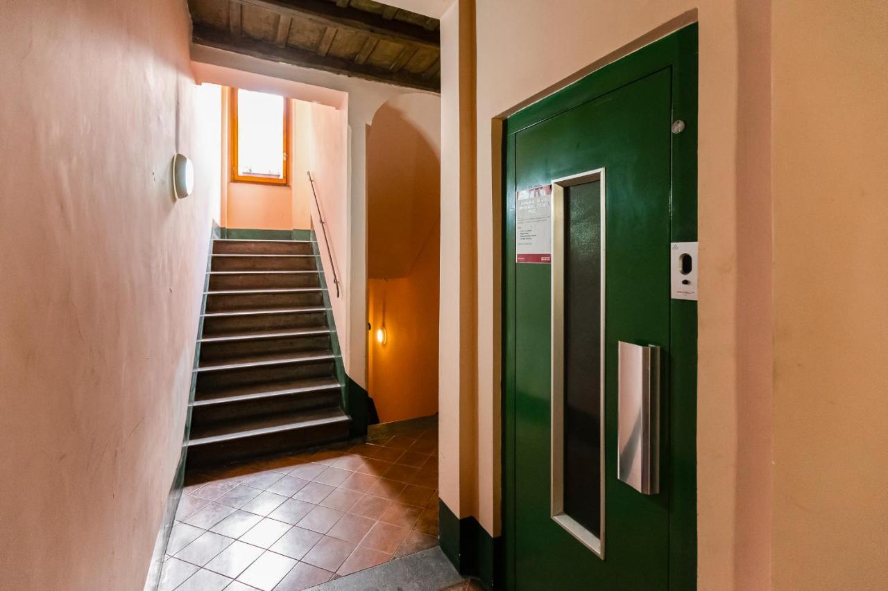 I Barberi Apartment Rome Bagian luar foto